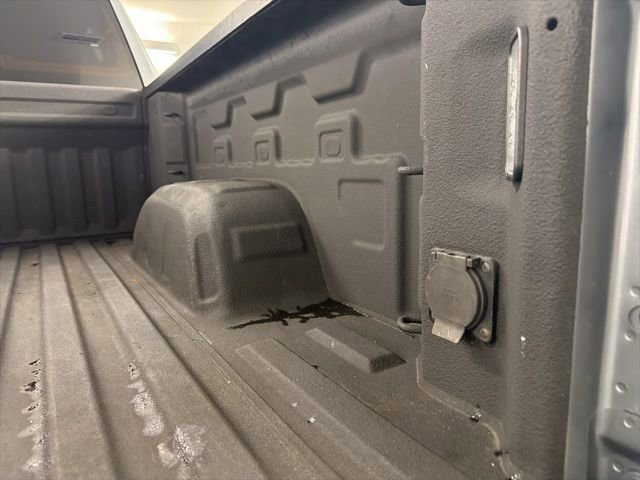 Used 2019 Chevrolet Silverado 1500 LT w/ Texas Edition image 32