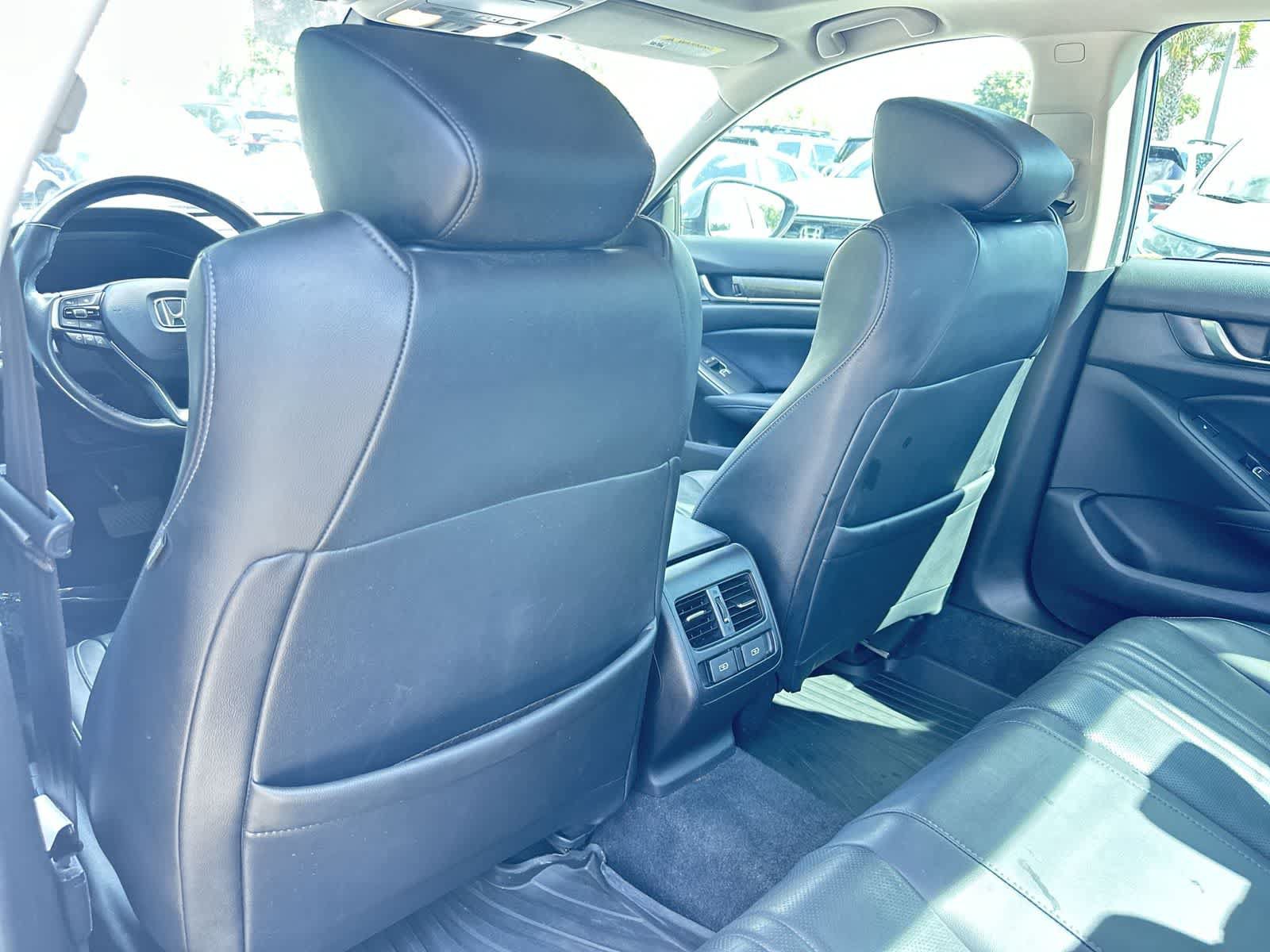 Used 2022 Honda Accord Touring image 14