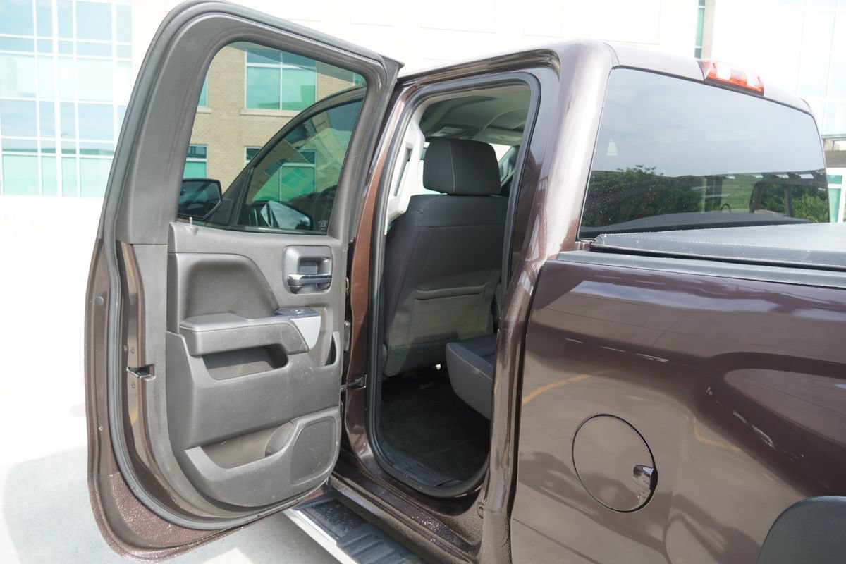 Used 2016 Chevrolet Silverado 1500 LT w/ All Star Edition AWD/4WD image 33