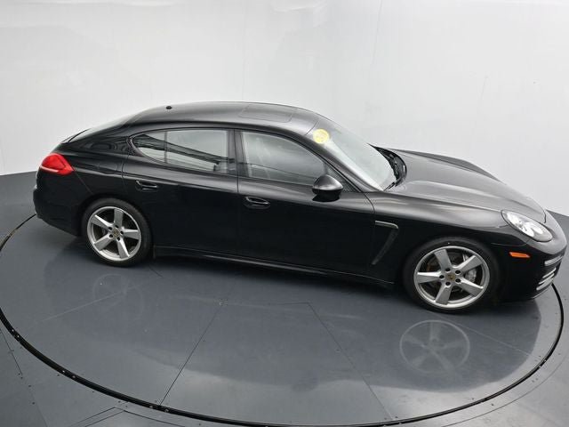 Used 2016 Porsche Panamera 4 Edition AWD/4WD image 28