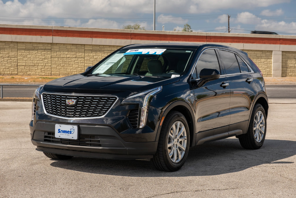 Used 2020 Cadillac XT4 Luxury FWD image 3
