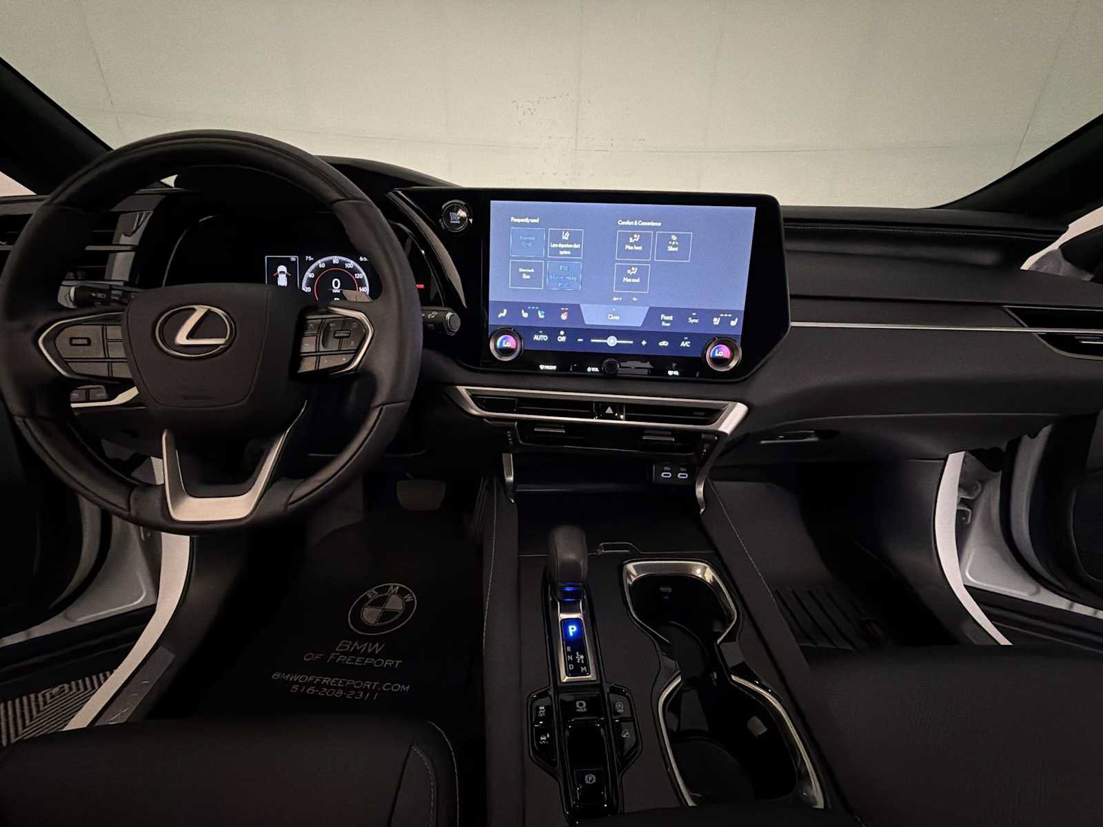 Used 2024 Lexus RX 350 Premium w/ Accessory Package (Z1) AWD/4WD image 16
