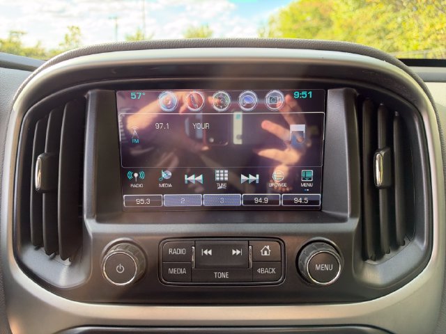 Used 2018 Chevrolet Colorado LT w/ LT Convenience Package RWD image 22