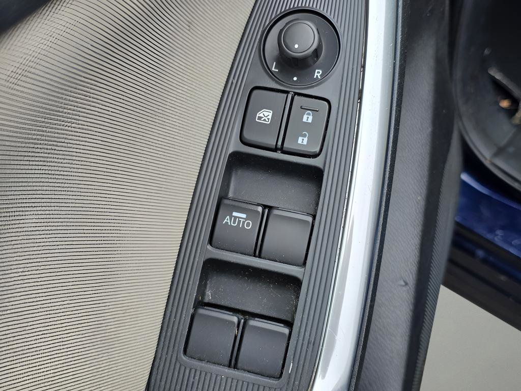 Used 2014 MAZDA CX-5 Touring image 17