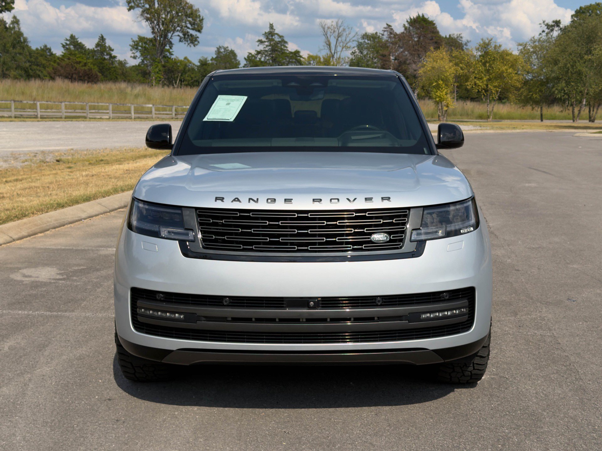 Used 2024 Land Rover Range Rover Long Wheelbase Autobiography AWD/4WD image 4