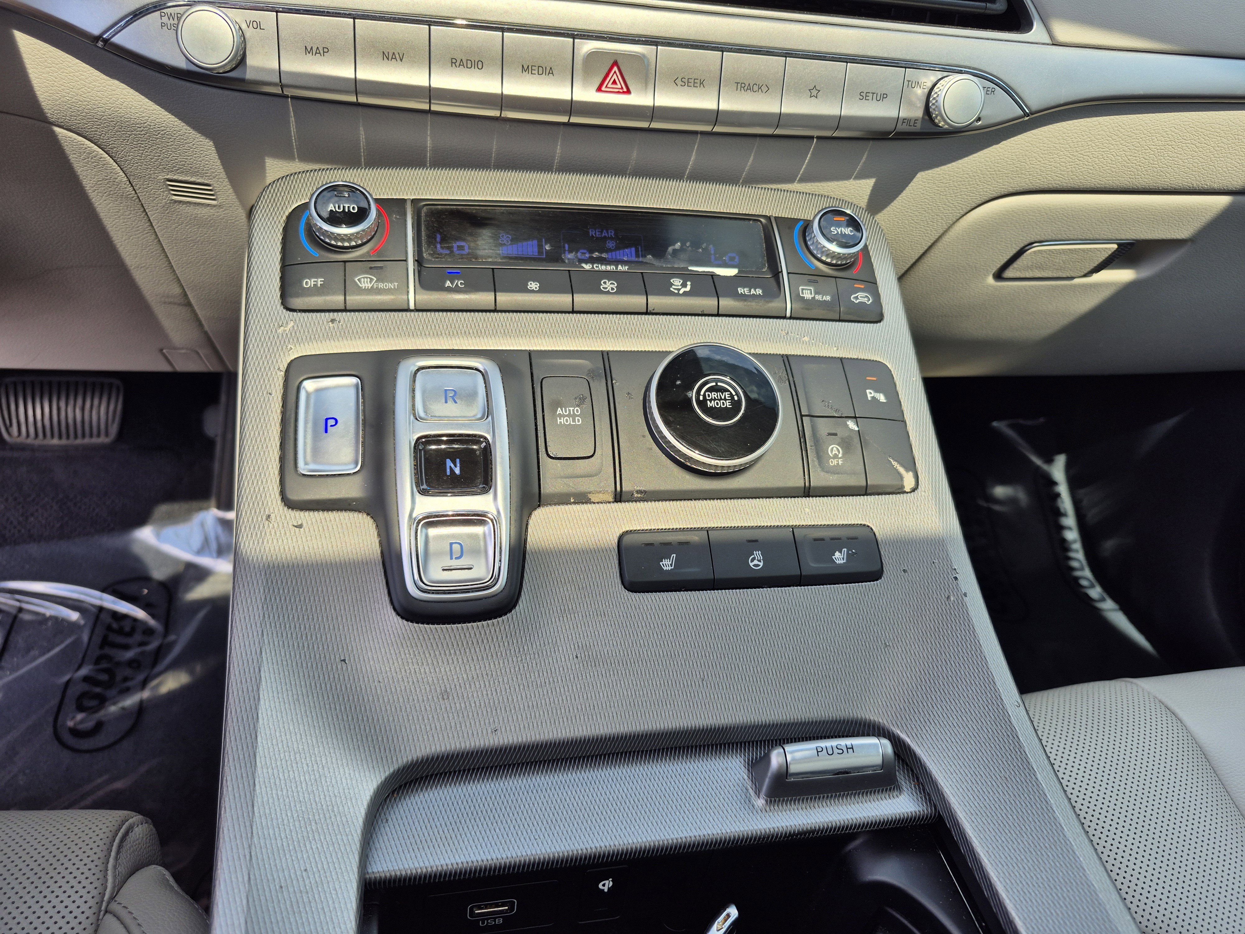 Used 2021 Hyundai Palisade SEL FWD image 28
