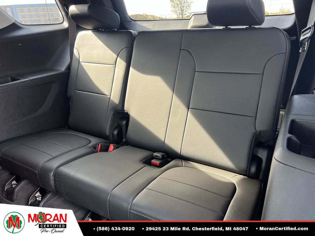 Used 2020 Chevrolet Traverse RS w/ LPO, Floor Liner Package FWD image 13