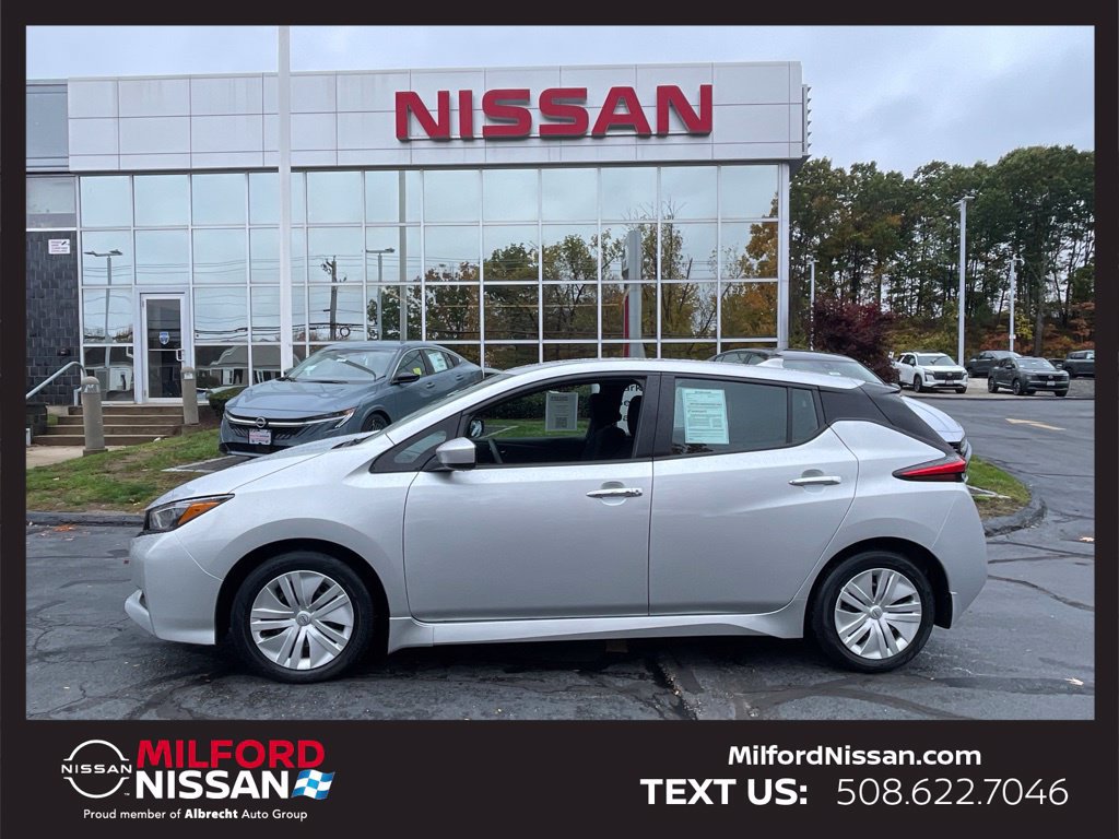 Certified 2023 Nissan Leaf S FWD image 2