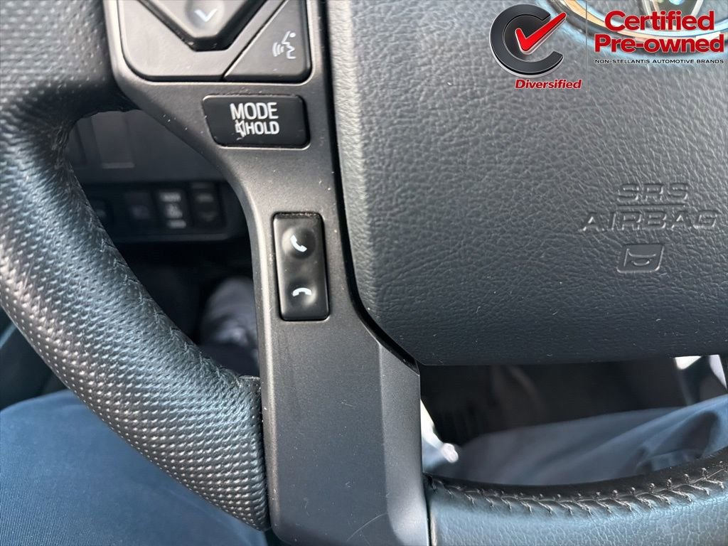 Used 2020 Toyota Tacoma TRD Off-Road AWD/4WD image 64