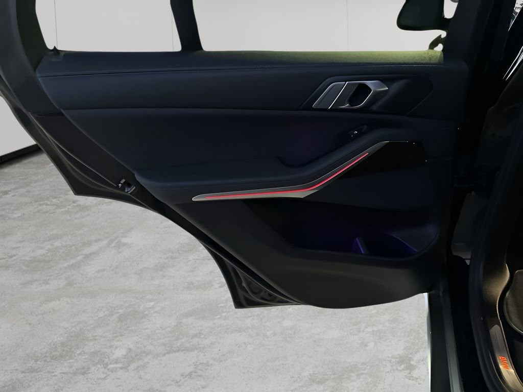 Used 2020 BMW X5 xDrive40i w/ Convenience Package image 17