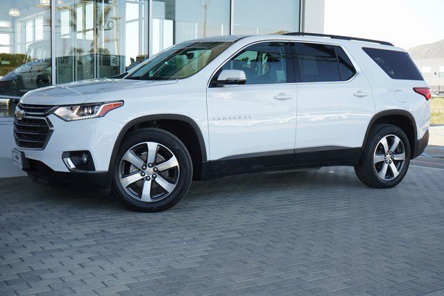Used 2020 Chevrolet Traverse LT w/ LT Premium Package image 4
