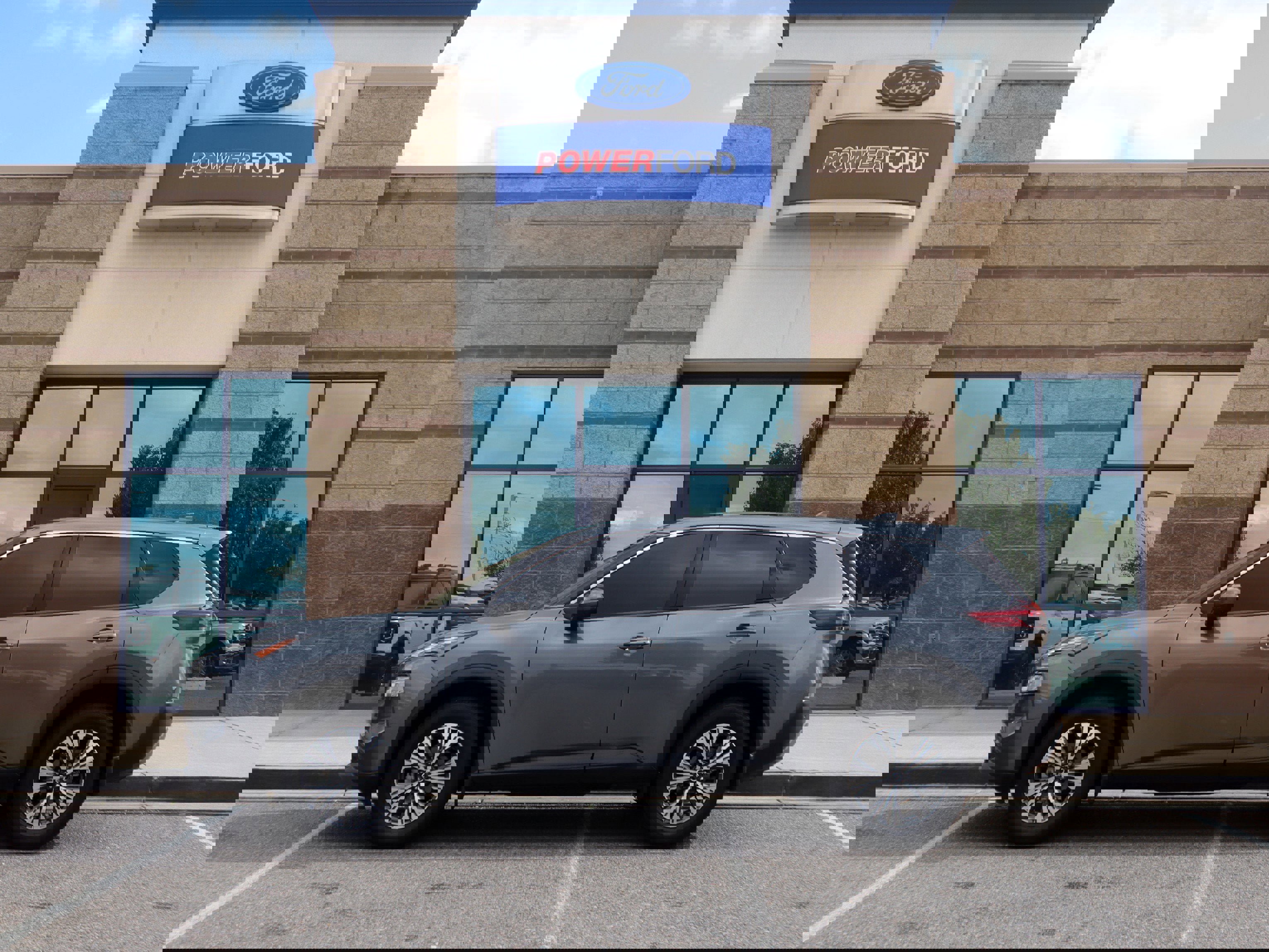 Used 2021 Nissan Rogue SV image 9