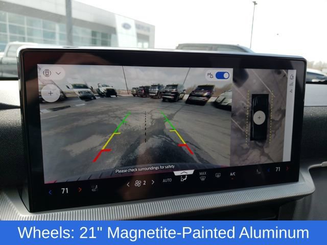 Used 2025 Ford Explorer ST-Line w/ Premium Package image 25