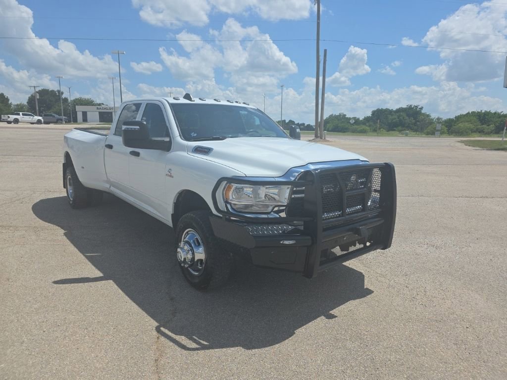 Used 2024 RAM 3500 Tradesman w/ Chrome Appearance Group AWD/4WD video 1