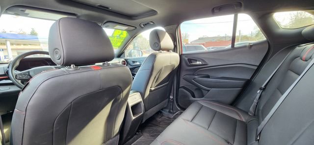 Used 2024 Chevrolet Trax RS w/ Sunroof Package image 8