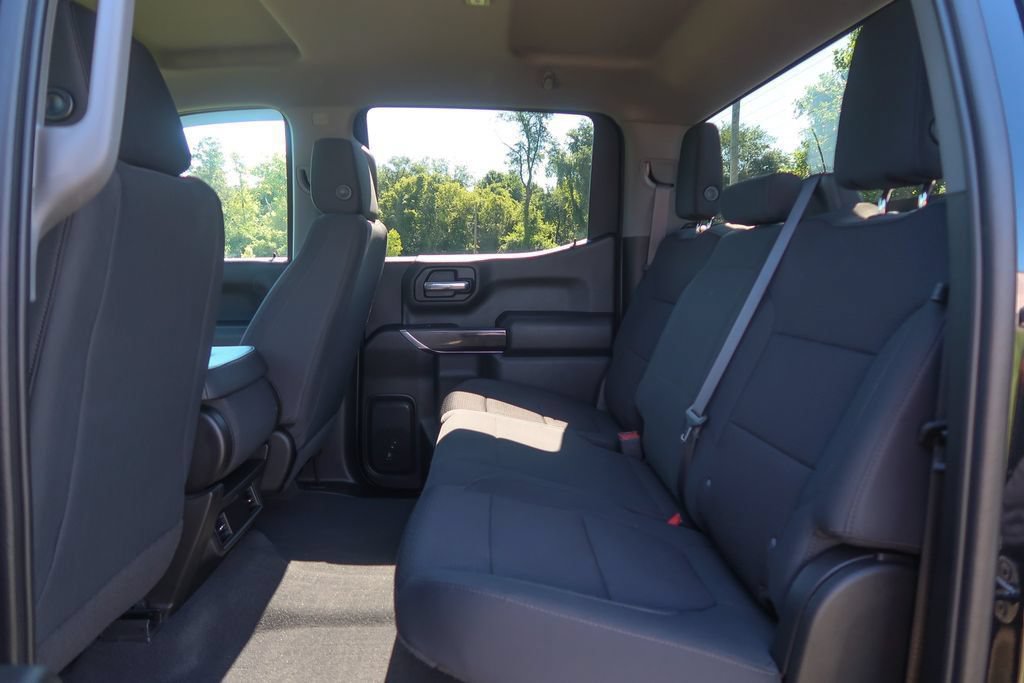 Used 2021 Chevrolet Silverado 1500 Custom Trail Boss w/ Midnight Edition AWD/4WD image 21