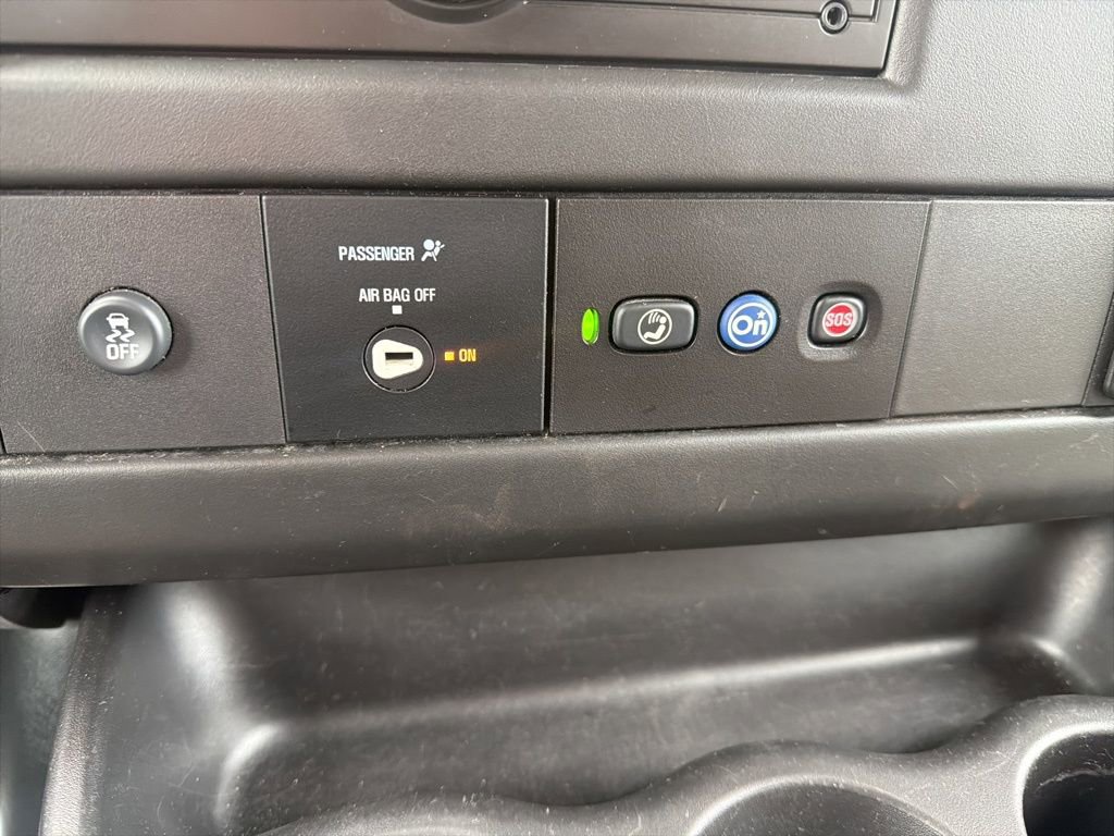 Used 2017 Chevrolet Express 3500 LT w/ LT Preferred Equipment Group RWD image 15