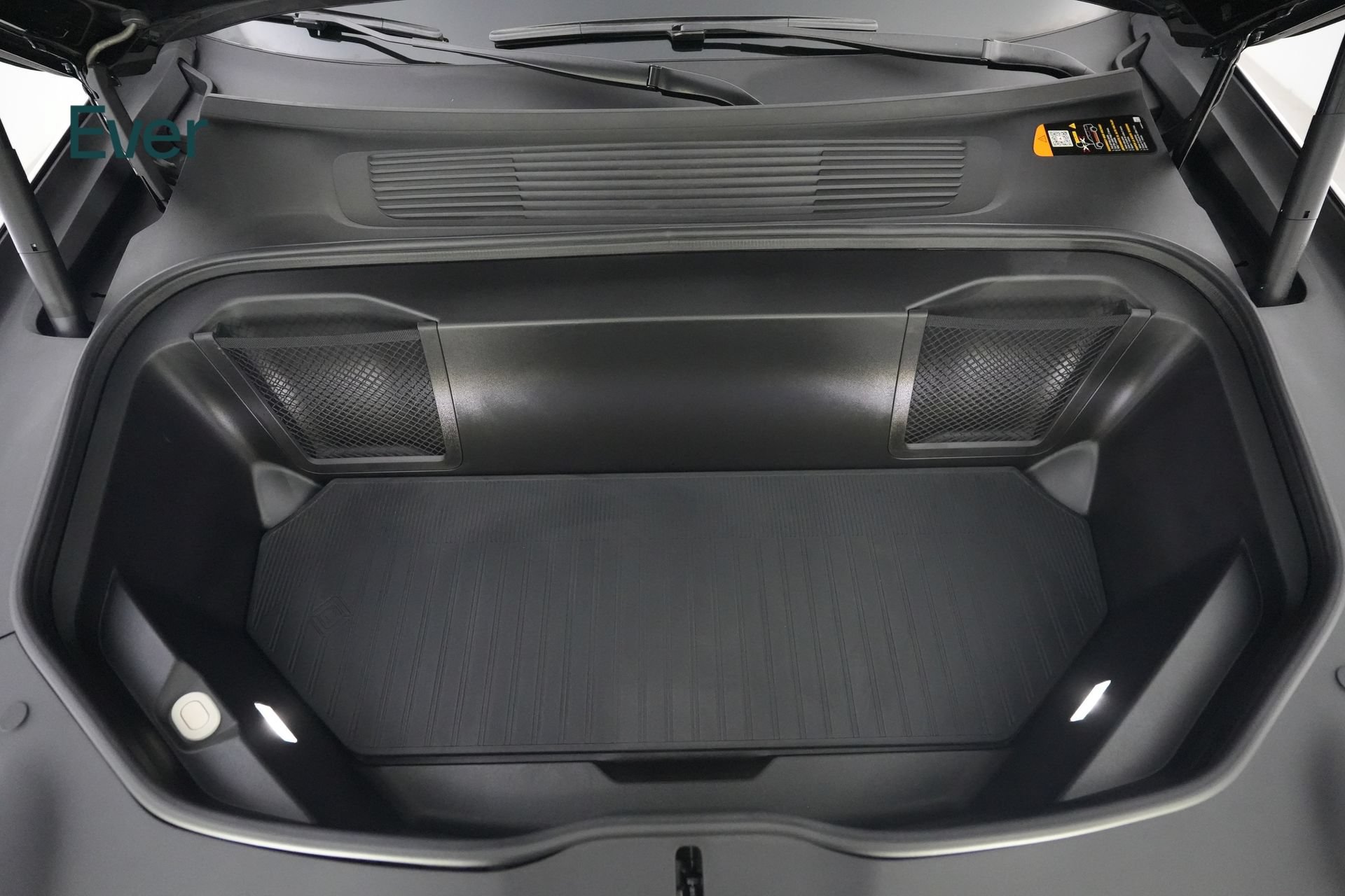 Used 2025 Rivian R1S Premium AWD/4WD image 27