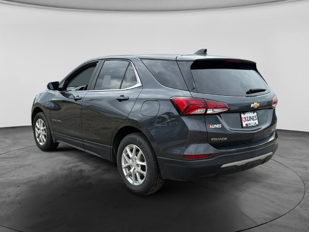 Used 2023 Chevrolet Equinox LT AWD/4WD image 8