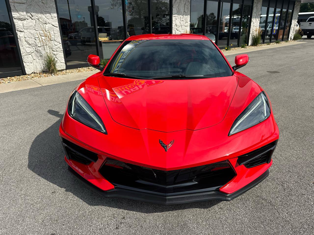 Used 2021 Chevrolet Corvette Stingray Coupe w/ Z51 Performance Package RWD image 10