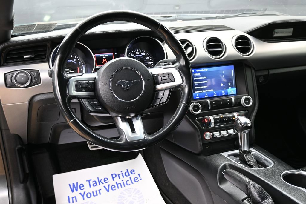 Used 2019 Ford Mustang Premium RWD image 30
