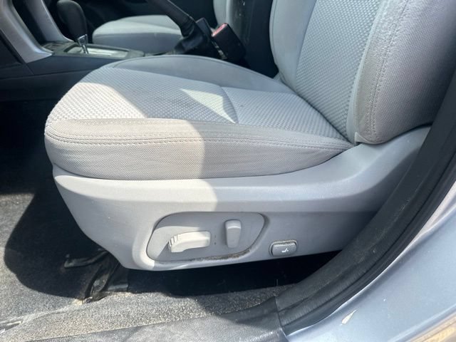 Used 2016 Subaru Forester 2.5i Premium w/ All-Weather Package AWD/4WD image 7