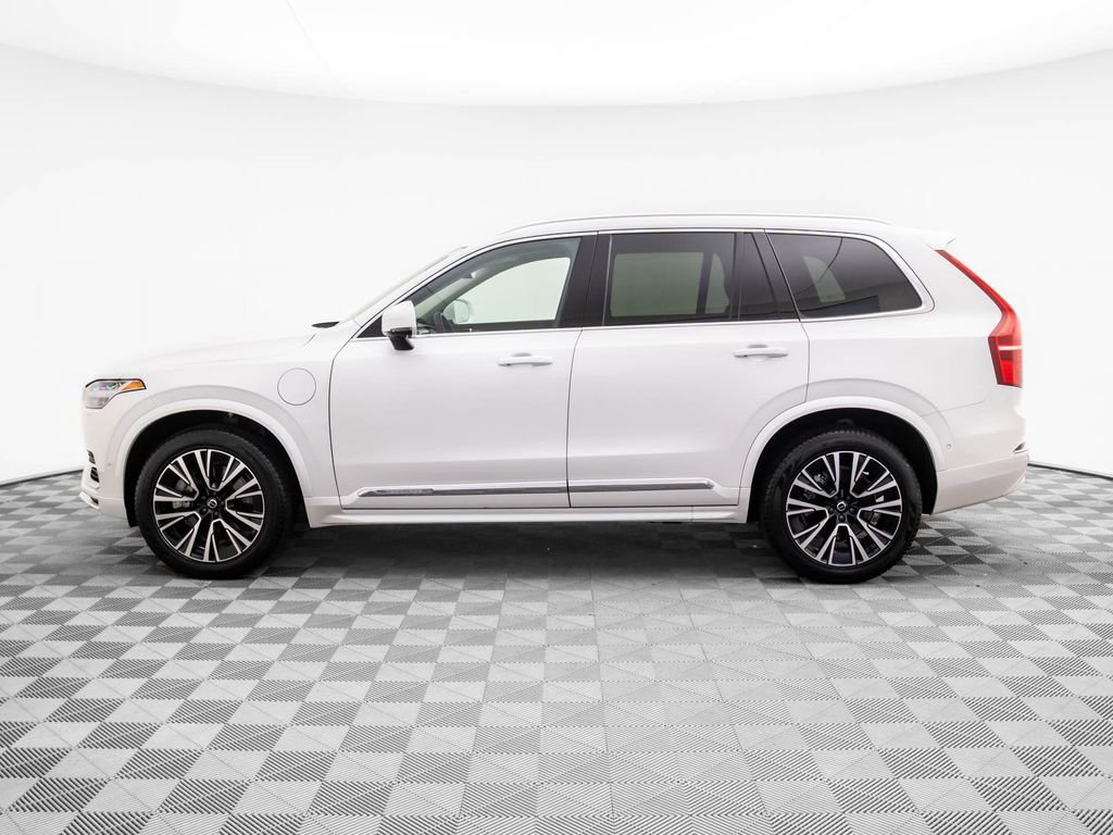 Used 2024 Volvo XC90 T8 Plus image 3
