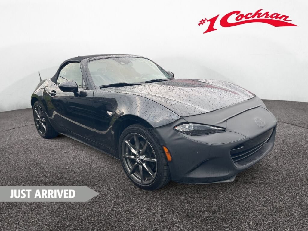 Used 2017 MAZDA MX-5 Miata Grand Touring RWD image 1