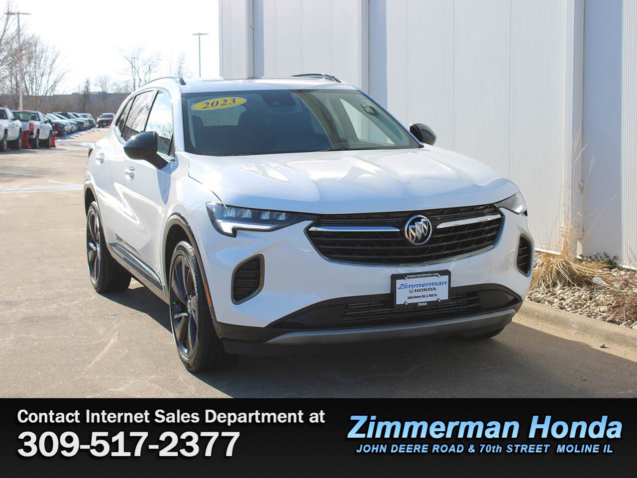 Used 2023 Buick Envision Essence w/ Sport Touring Package image 3