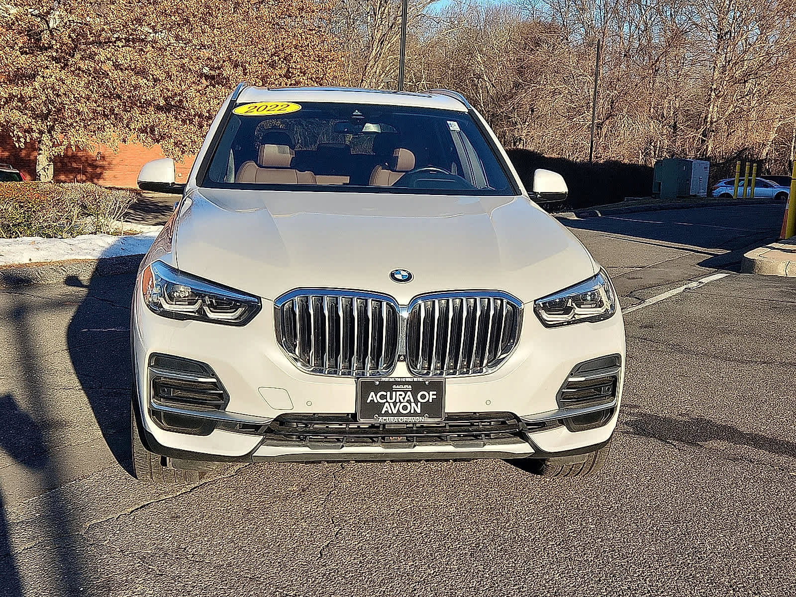 Used 2022 BMW X5 xDrive40i w/ Parking Assistance Package AWD/4WD image 2