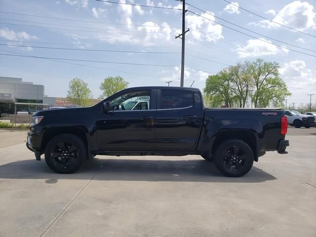 Used 2016 Chevrolet Colorado LT w/ Midnight Edition AWD/4WD image 8
