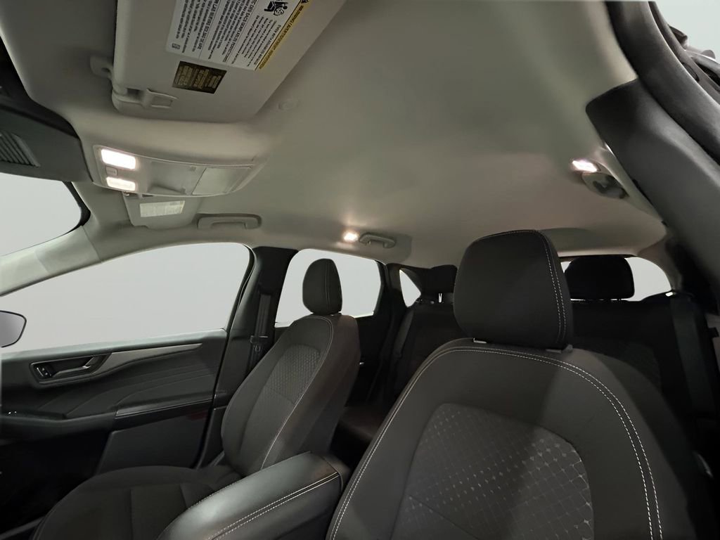 Certified 2024 Ford Escape Active w/ Cold Weather Package image 15