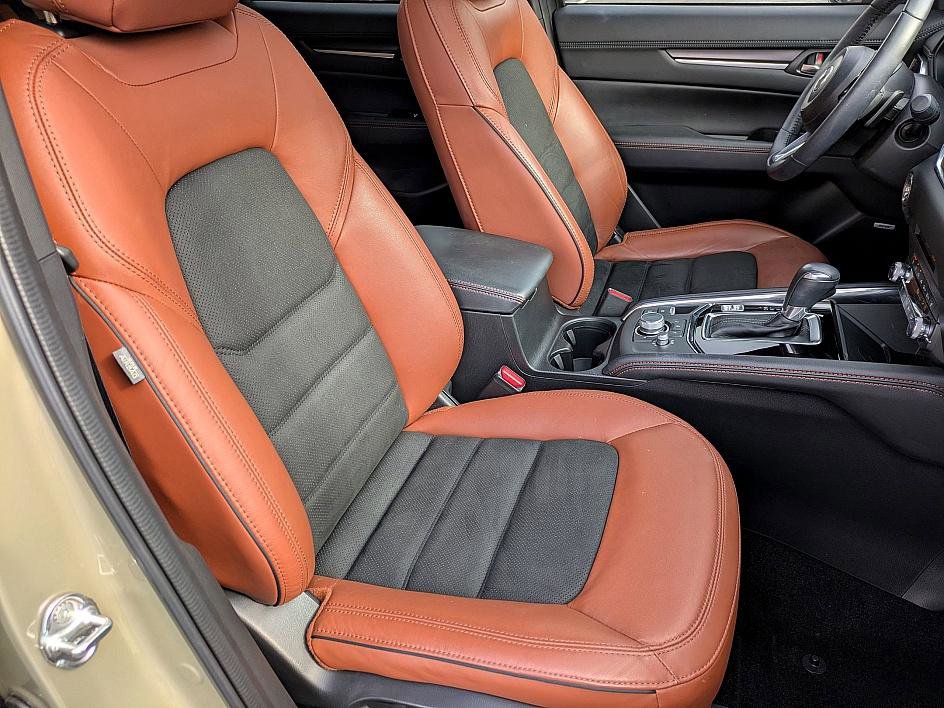 Certified 2024 MAZDA CX-5 Carbon Edition image 32