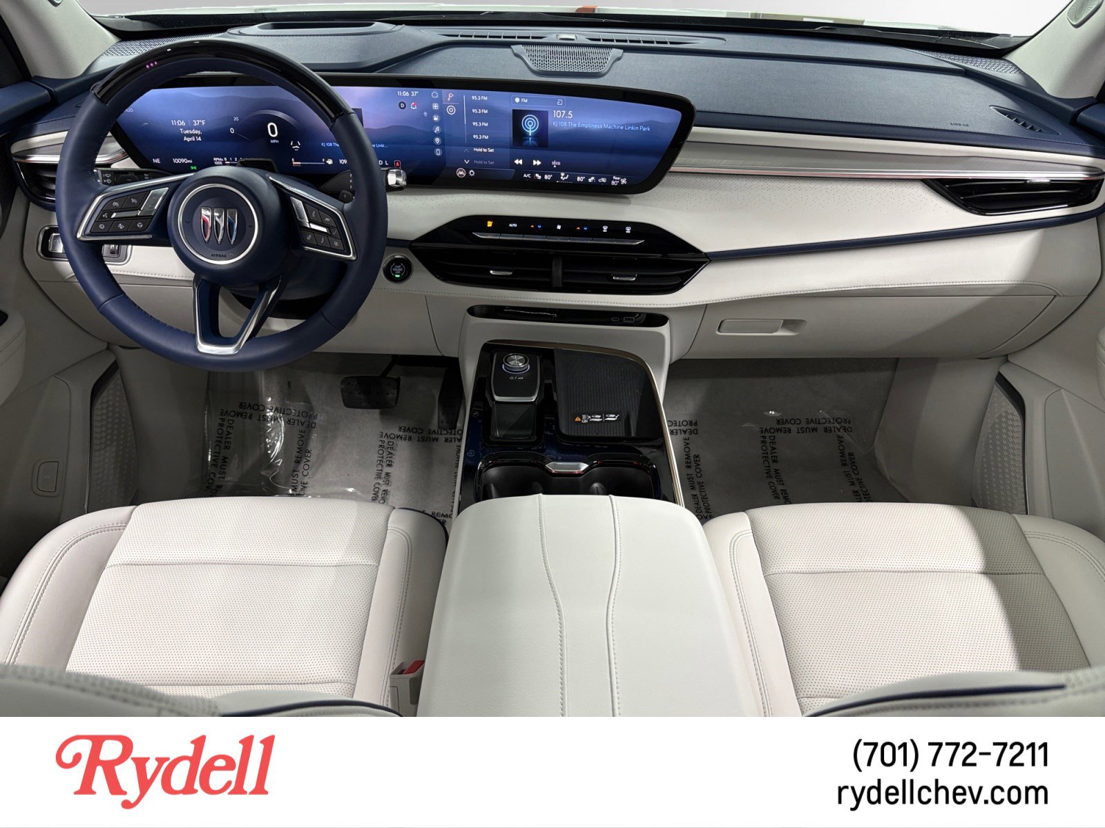 Used 2025 Buick Enclave Avenir w/ Super Cruise Package image 12