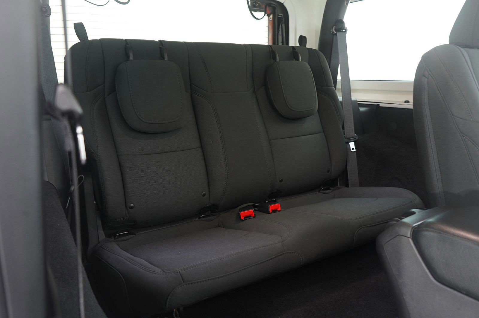 Used 2022 Jeep Wrangler Sport S image 13