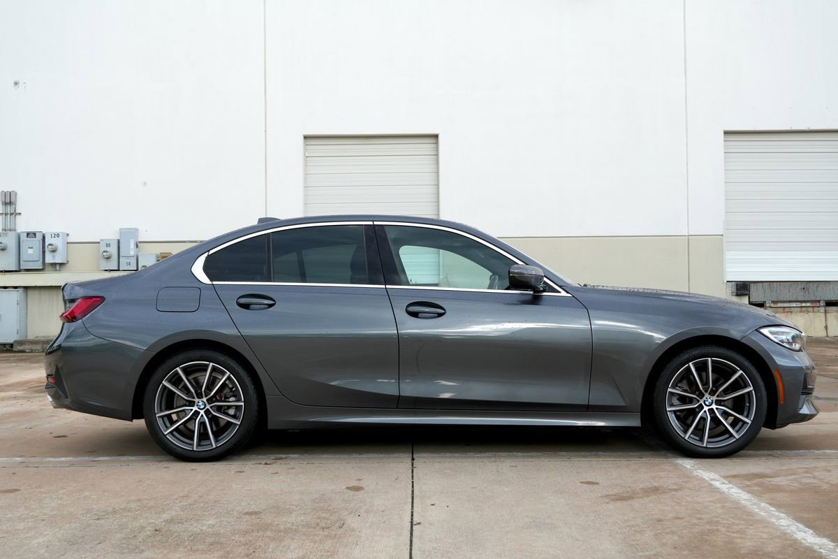 Used 2019 BMW 330i Sedan w/ Premium Package RWD image 13