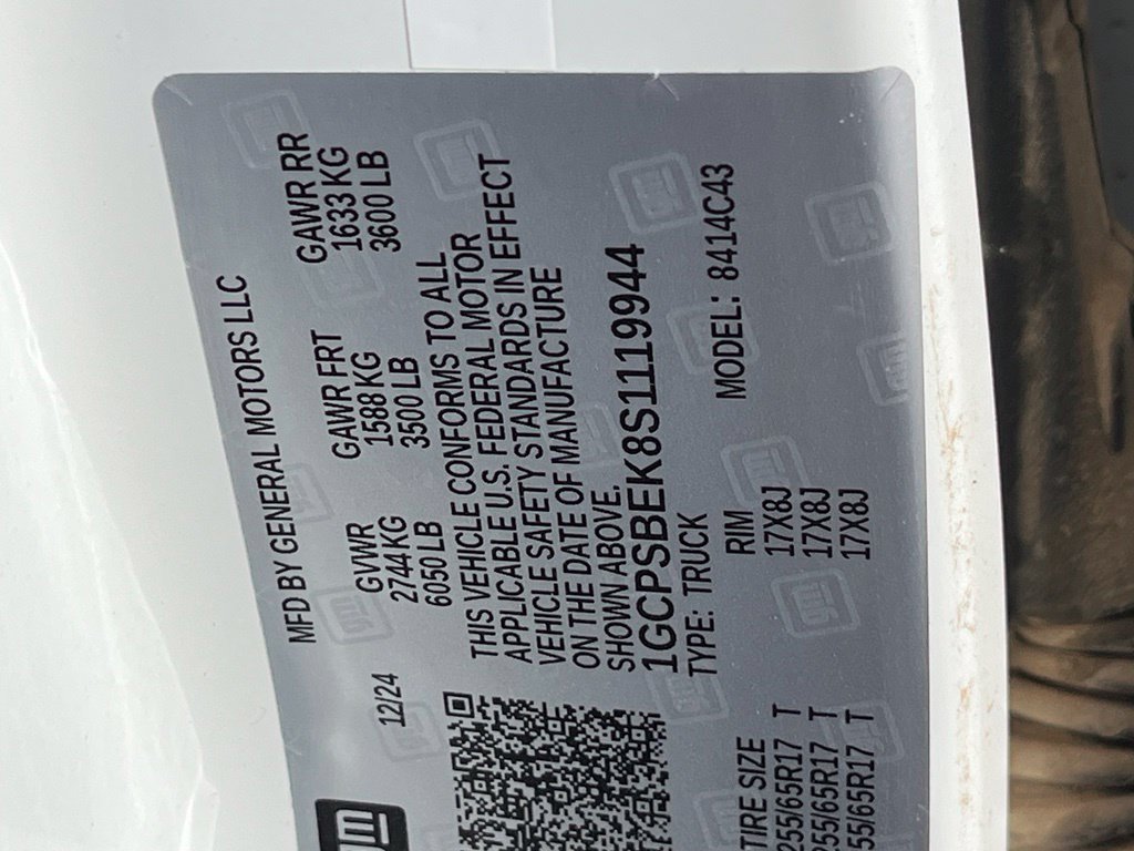 Used 2025 Chevrolet Colorado W/T RWD image 16