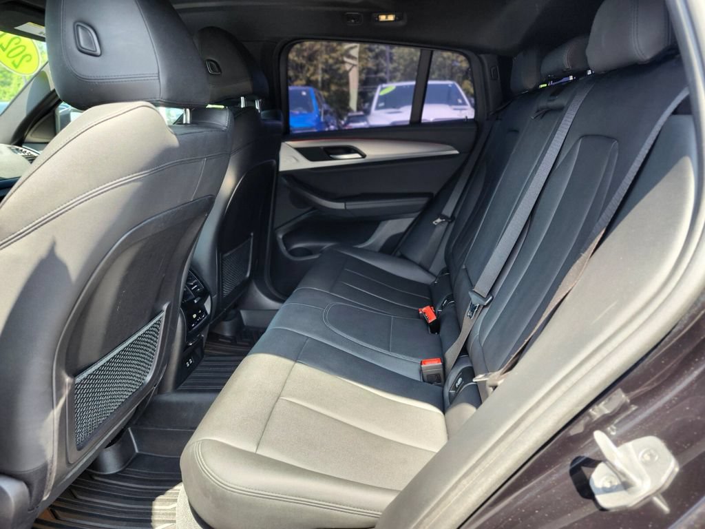 Used 2021 BMW X4 M40i w/ Parking Assistance Package AWD/4WD image 16