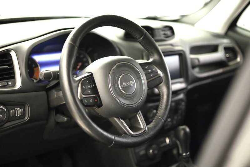 Used 2020 Jeep Renegade Limited image 12