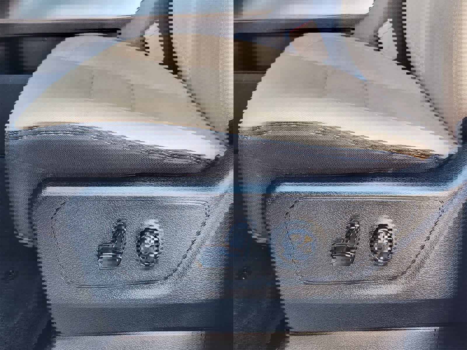 Used 2020 RAM 1500 Lone Star image 24