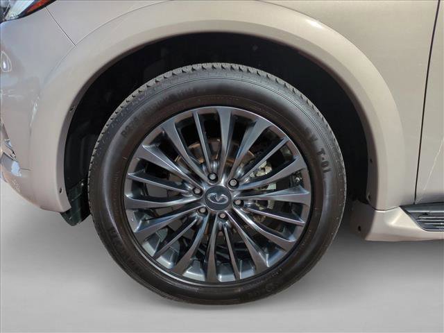 Used 2022 INFINITI QX80 Sensory image 28