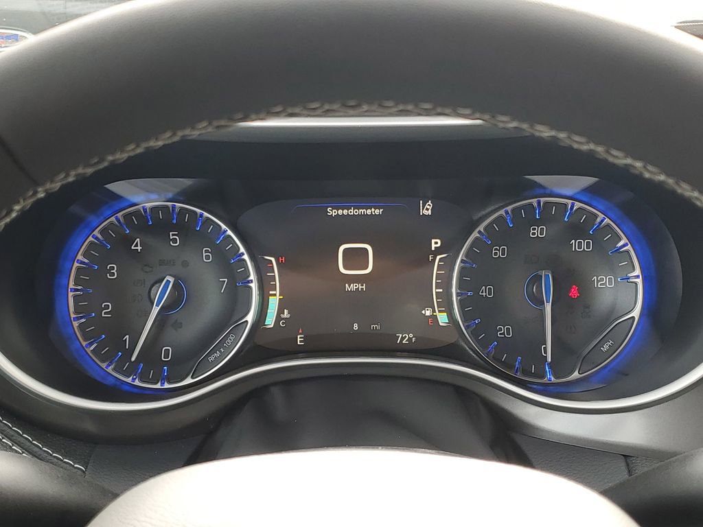 New 2026 Chrysler Pacifica Select image 18