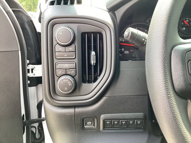 New 2026 Chevrolet Silverado 3500 W/T w/ WT Convenience Package AWD/4WD image 28