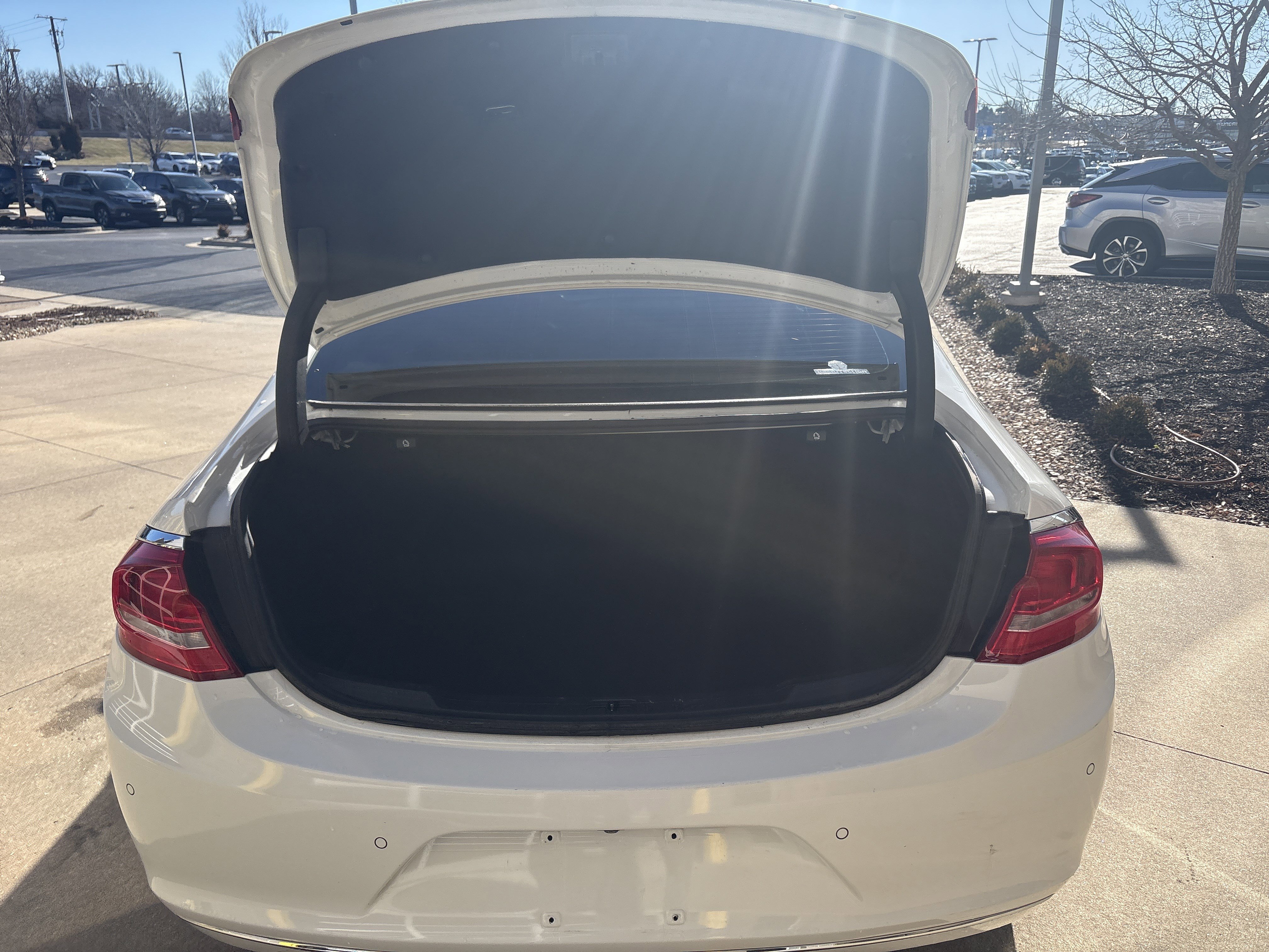 Used 2018 Buick LaCrosse Essence w/ Sun and Shade Package image 30