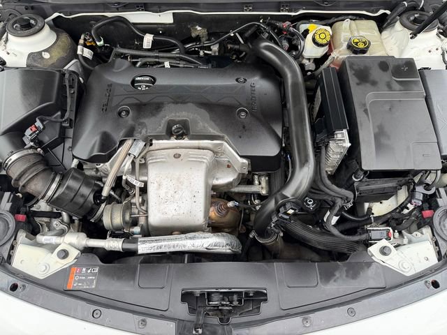 Used 2016 Buick Regal Premium w/ Driver Confidence Package #1 FWD image 38