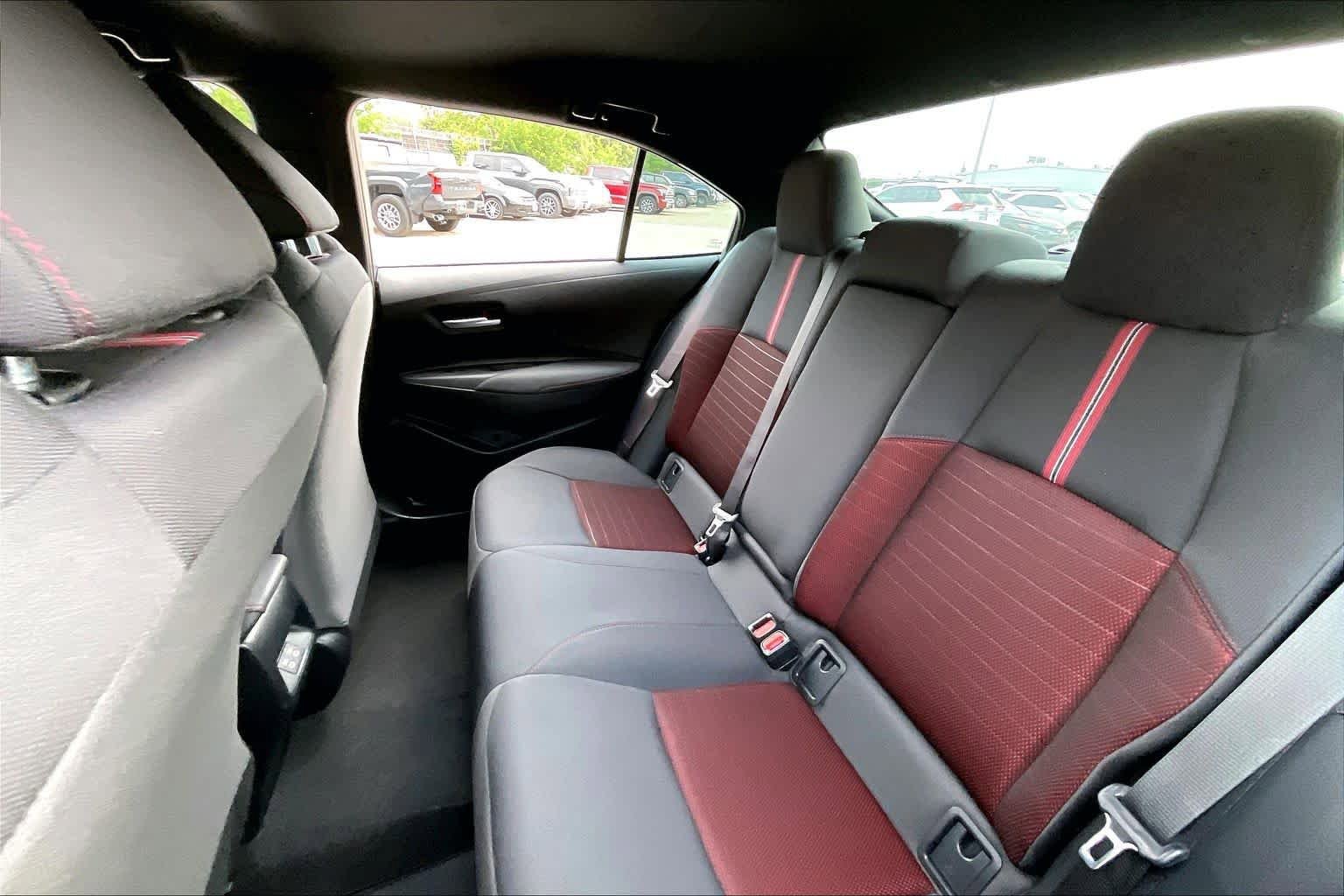 Used 2024 Toyota Corolla SE FWD image 20