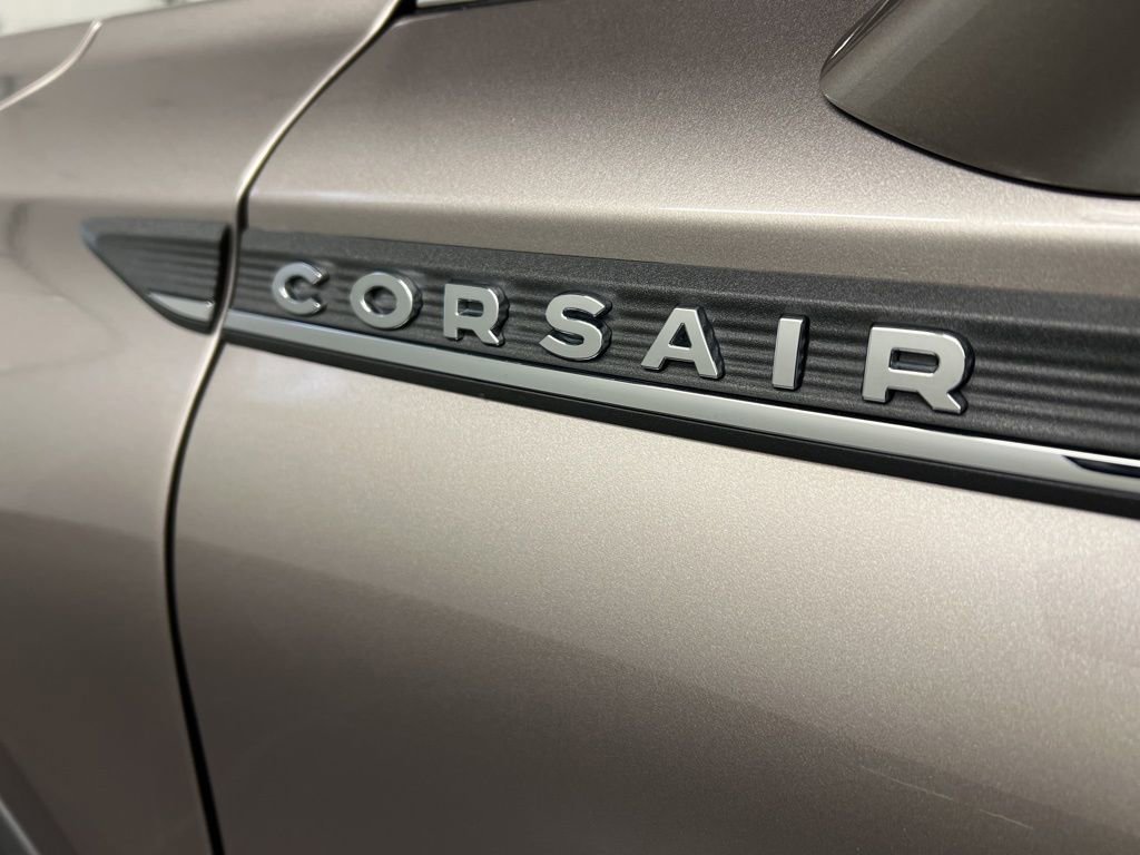 Used 2021 Lincoln Corsair Reserve w/ Equipment Group 201A image 37