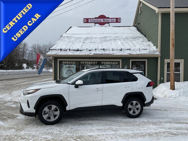 Used 2023 Toyota RAV4 XLE image 1