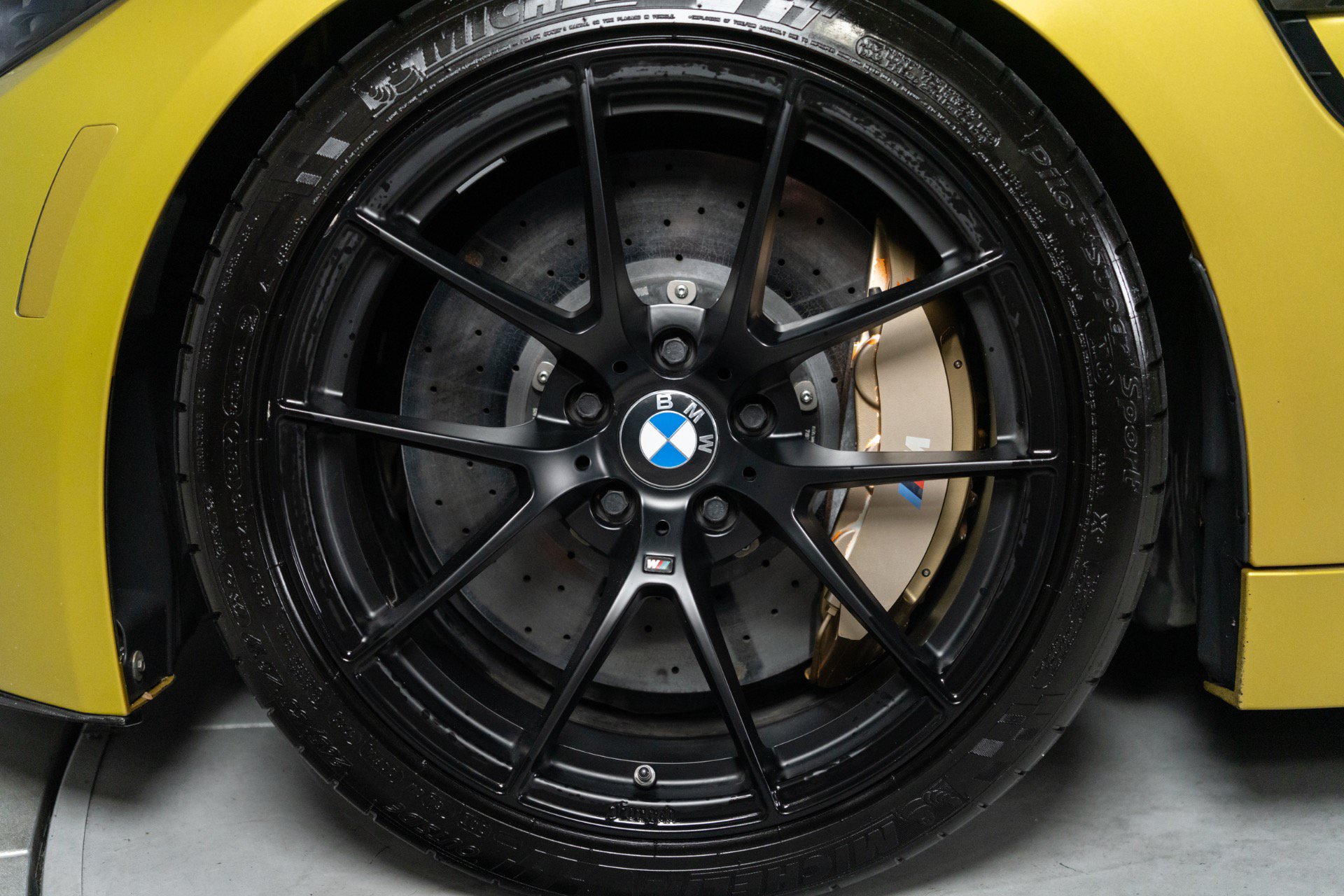 Used 2015 BMW M4 Coupe RWD image 3