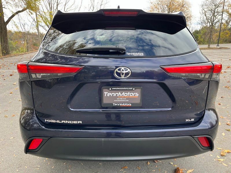 Used 2023 Toyota Highlander XLE image 44